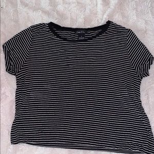 rue 21 stripped cropped t-shirt